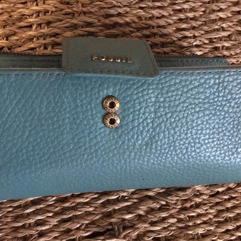 Fossil Wallet - Picture 3 of 6
